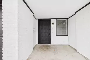 5814 Fontenelle Dr, Houston, TX 77035 - Photo 19