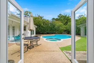 222 Laura Ln, Conroe, TX 77385 - Photo 23