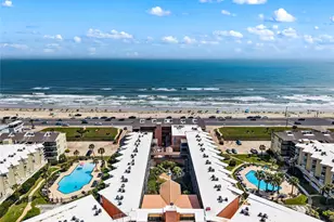 6300 Seawall Blvd, Galveston, TX 77551 - Photo 3