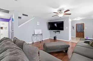 1030 Hummingbird Point Ln, Houston, TX 77090 - Photo 7