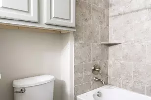 9018 Meacom Dr, Conroe, TX 77384 - Photo 9