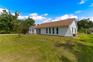 1430 N Rd, Lake Jackson, TX 77566 - Photo 43