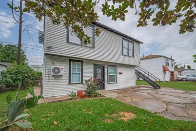 2516 Craigmont Street, Houston, TX 77023 - Photo 15