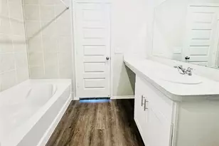 21214 Memorial Vista Dr, Houston, TX 77073 - Photo 15