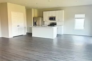 21214 Memorial Vista Dr, Houston, TX 77073 - Photo 5