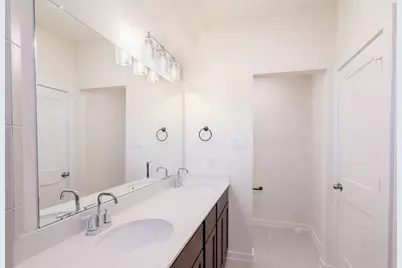 9113 Highland Northern Way, Houston, TX 77088 - Photo 31