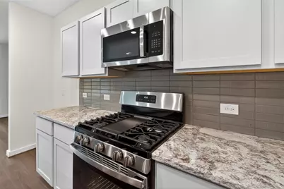 9113 Highland Northern Way, Houston, TX 77088 - Photo 7