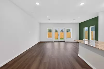 9113 Highland Northern Way, Houston, TX 77088 - Photo 9