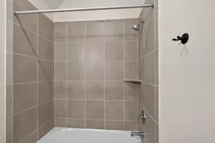 9113 Highland Northern Wy, Houston, TX 77088 - Photo 31