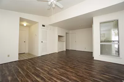 6602 Harbor Town Drive #808, Houston, TX 77036 - Photo 5