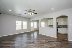 6527 Capridge Dr, Houston, TX 77048 - Photo 5