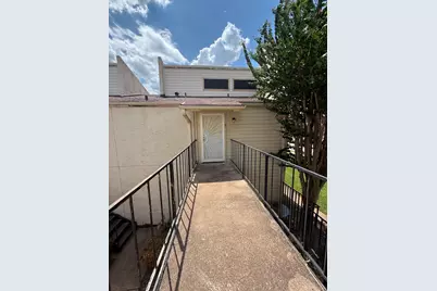 10075 Westpark Drive #9, Houston, TX 77042 - Photo 3