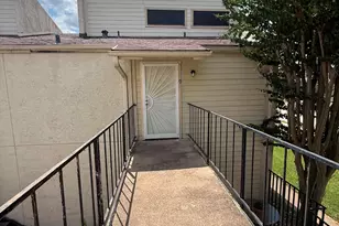 10075 Westpark Dr, Houston, TX 77042 - Photo 3