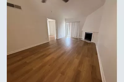 10075 Westpark Drive #9, Houston, TX 77042 - Photo 5