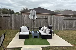 11230 Hall Ranch Ct, Houston, TX 77075 - Photo 13