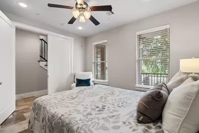 1104 W 22nd Street, Houston, TX 77008 - Photo 11