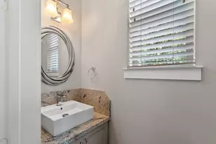1104 W 22nd St, Houston, TX 77008 - Photo 37
