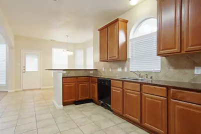 8922 Sailing Drive, Humble, TX 77346 - Photo 7