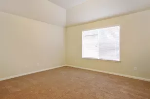 8922 Sailing Dr, Humble, TX 77346 - Photo 11