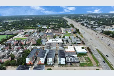 9614 Riddlewood Ln, Houston, TX 77025 - Photo 39