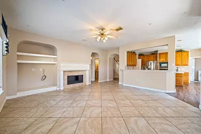 9306 Lochflora Drive, Spring, TX 77379 - Photo 9