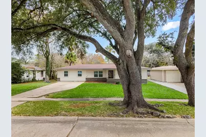 516 23rd Avenue N, Texas City, TX 77590 - Photo 3