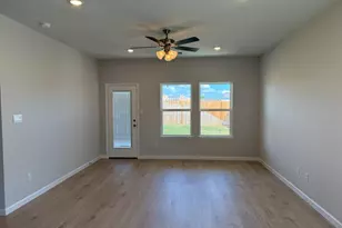 894 Kickapoo Ln, College Station, TX 77845 - Photo 5