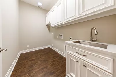 11285 Riverview Way, Houston, TX 77042 - Photo 25