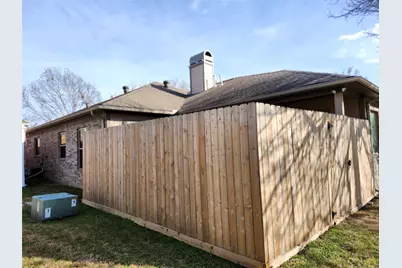 11285 Riverview Way, Houston, TX 77042 - Photo 5