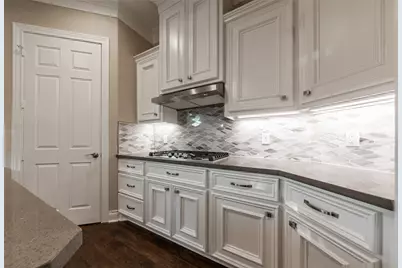 11285 Riverview Way, Houston, TX 77042 - Photo 15