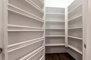 11285 Riverview Way, Houston, TX 77042 - Photo 17