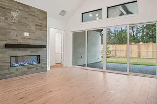 13091 Whitewater Wy, Conroe, TX 77302 - Photo 11