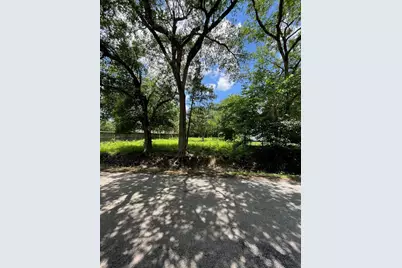 2328 Paul Quinn Street, Houston, TX 77091 - Photo 3