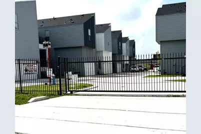 2328 Paul Quinn Street, Houston, TX 77091 - Photo 11