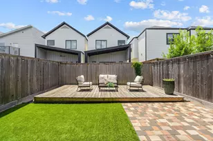 114 E 33rd St, Houston, TX 77018 - Photo 11