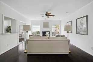 6107 Charlotte, West University Place, TX 77005 - Photo 9