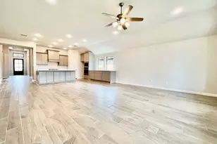 1351 Park Path Dr, Missouri City, TX 77459 - Photo 3