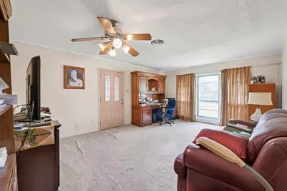 5927 Clarewood Drive, Houston, TX 77081 - Photo 21