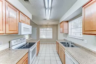 10015 Enchanted Stone Dr, Houston, TX 77070 - Photo 19