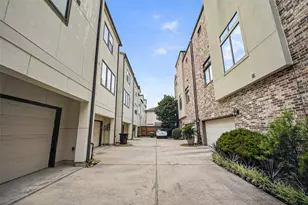 1715 Silver St, Houston, TX 77007 - Photo 3