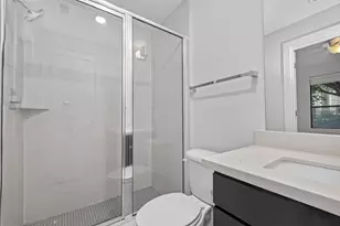 1715 Silver St, Houston, TX 77007 - Photo 11