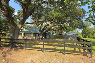 8435 Peters Rd, Manvel, TX 77578 - Photo 19