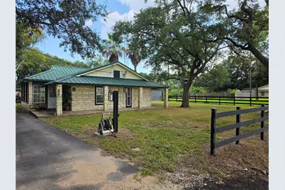 8435 Peters Road, Manvel, TX 77578 - Photo 1