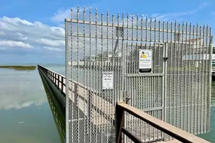 3912 Bridge Harbor Dr, Galveston, TX 77554 - Photo 37