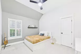 2909 Autumn Cove Ct, Friendswood, TX 77546 - Photo 37