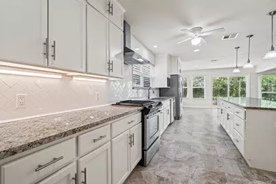 12006 Acorn Oak Street, The Woodlands, TX 77380 - Photo 21