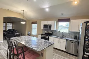 19202 Sunny Leaf Ln, Katy, TX 77449 - Photo 7