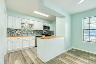 711 7th St, Galveston, TX 77550 - Photo 7