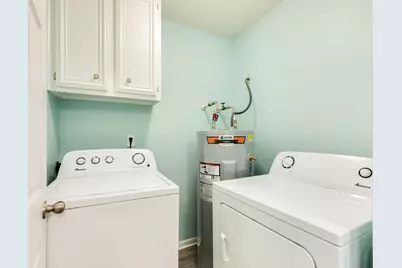 711 7th Street #4, Galveston, TX 77550 - Photo 11