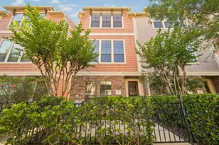 1046 W 23rd St, Houston, TX 77008 - Photo 1
